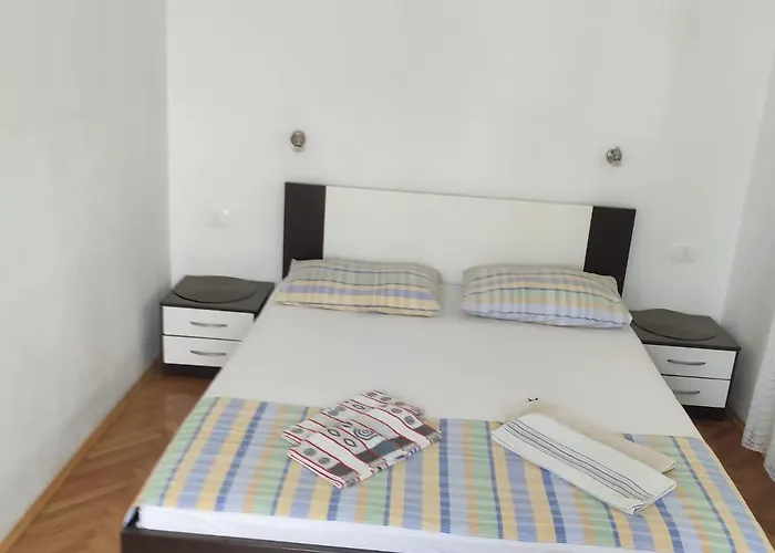 Iv&an Apartman